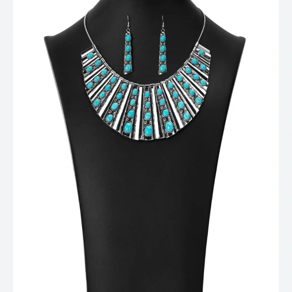 Turquoise and Silver Statement Necklace Set - Picture 5 of 5